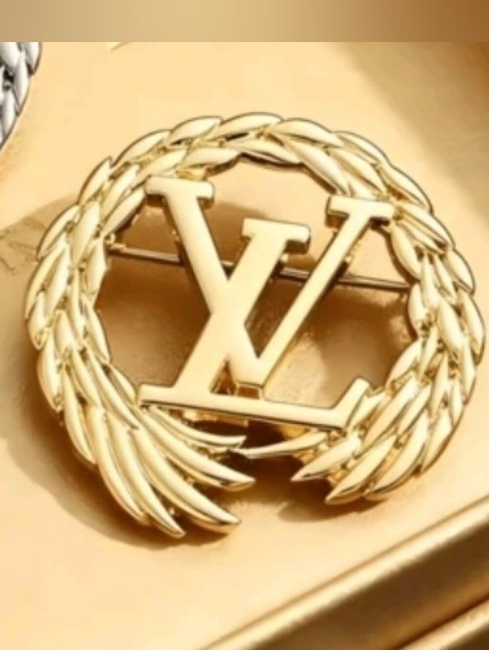 Luxuru Jewelry